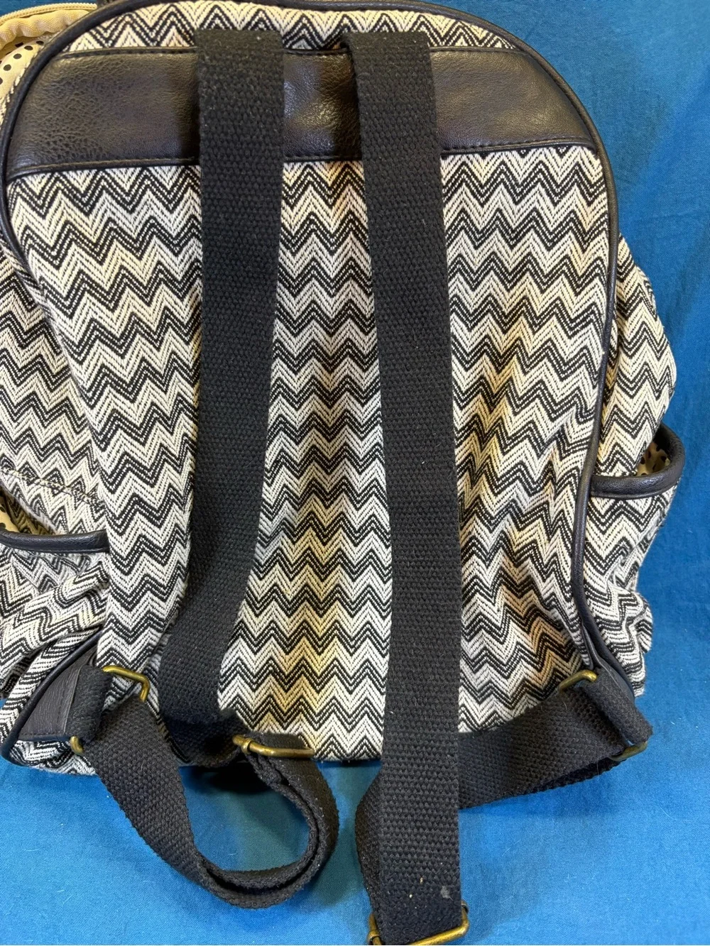 Madden Girl Black & White Chevron Travel Backpack with side, & 2 front pockets